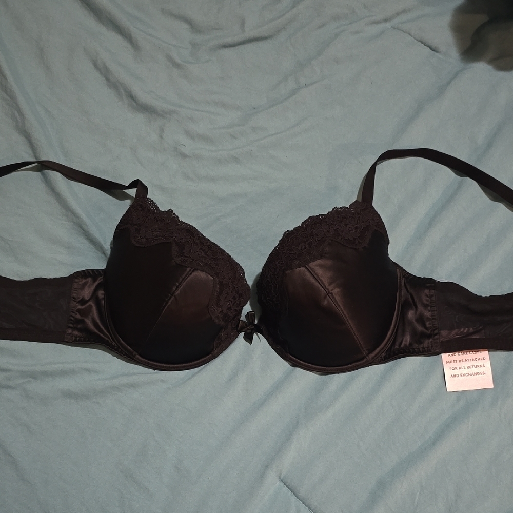 Savage X Fenty Elegant Black Lace Bra 38C
